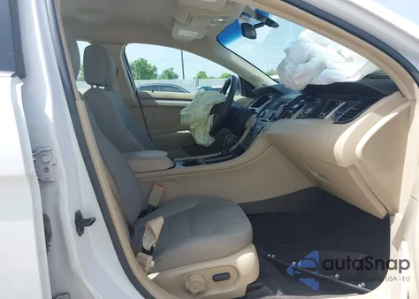 2017 Ford Taurus Se z USA, uszkodzony, nr VIN 1FAHP2D87HG126312